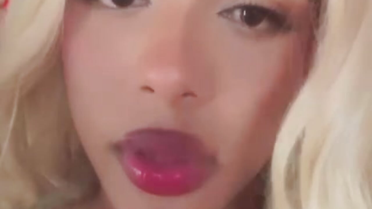 YOUR NAUGHTY BLONDE - vídeo de la modelo de cam CHANELL_11INCHES