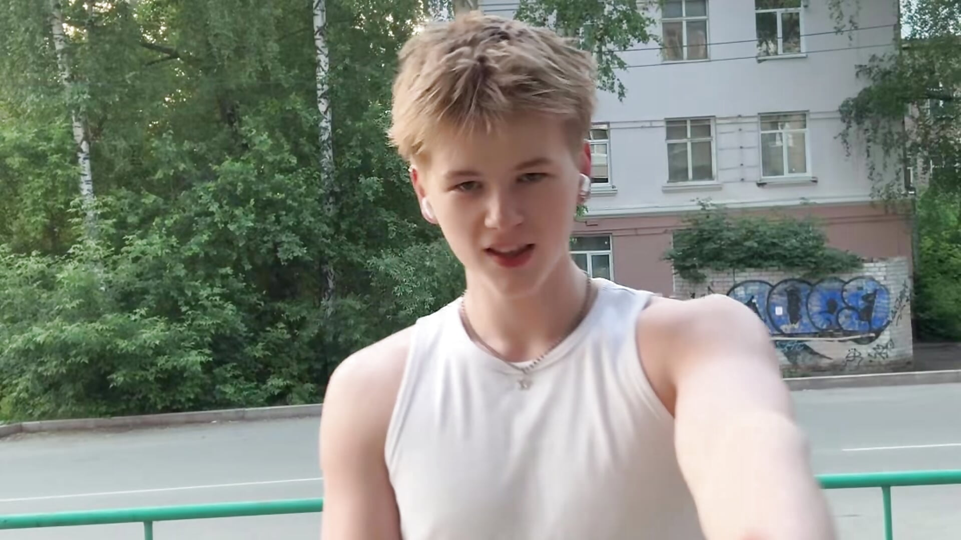 Beautiful day - video by TaylerSigma cam model