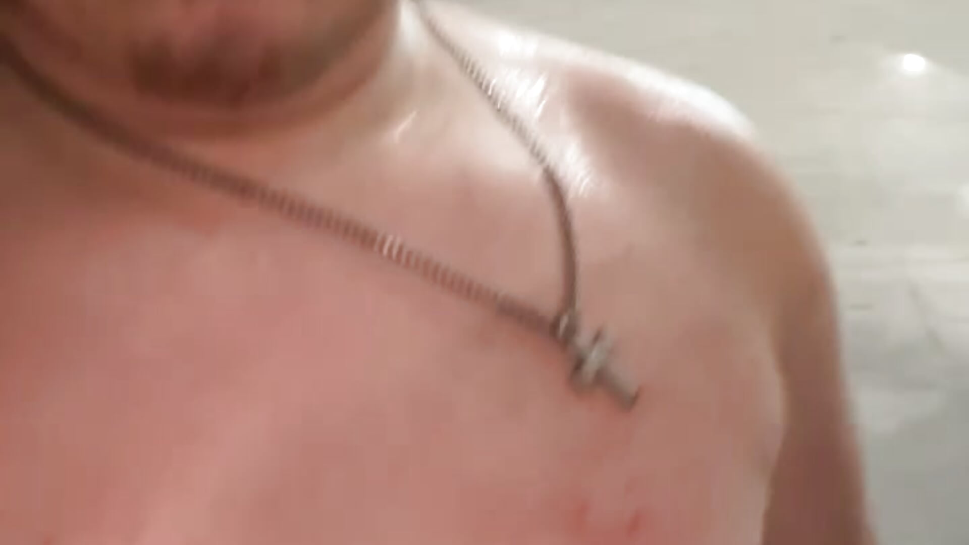 All sweaty at work – video af average-Tim-69