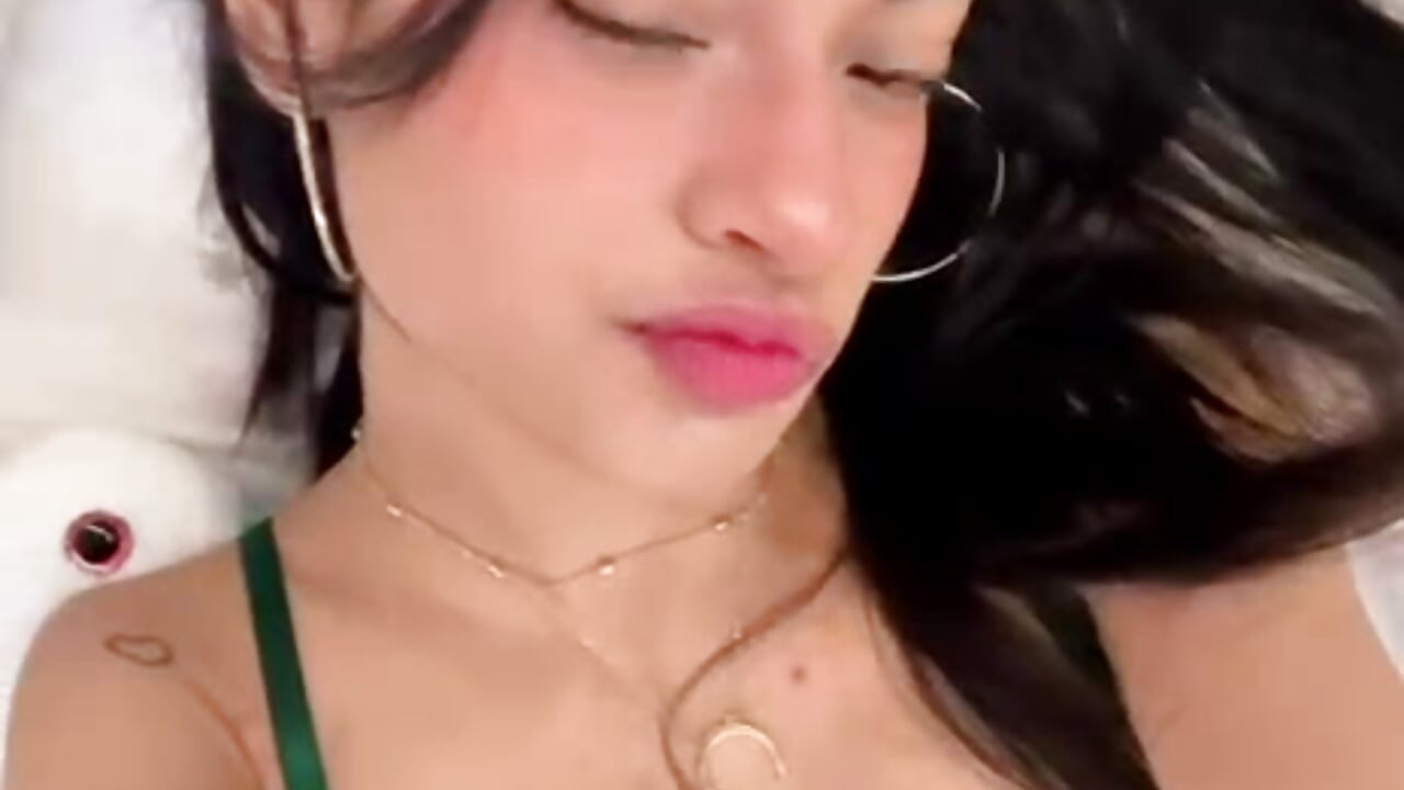 hey - vídeo de DaliaCruz modelo de câmara