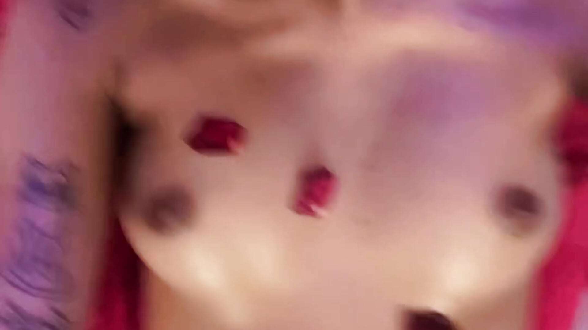 Petals and oil on my body 💦 - video by DaliaCruz cam model