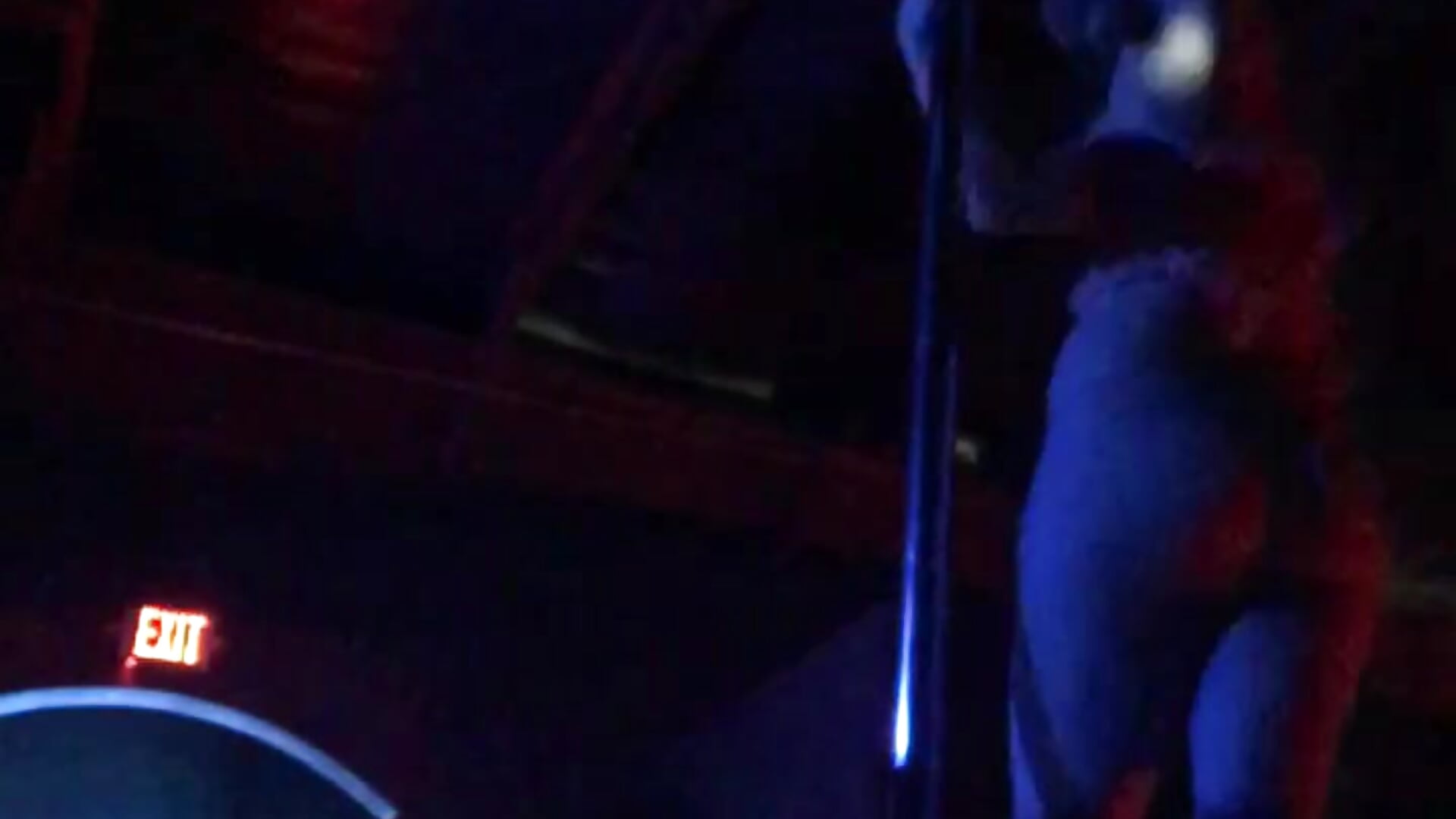 trim,5FDF3D3D-646D-4582-9FD1-F8F4130E9145 - video by Hotmodel1984 cam model