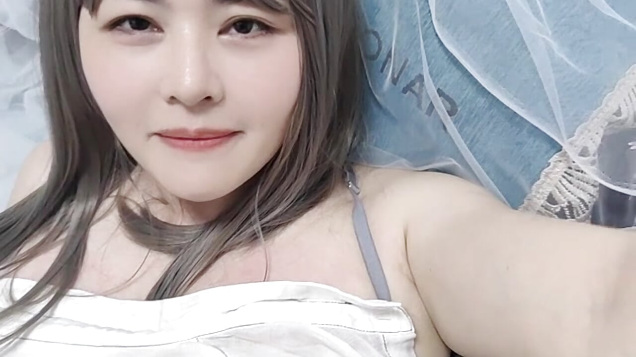 高清看姐姐的液下和大奶