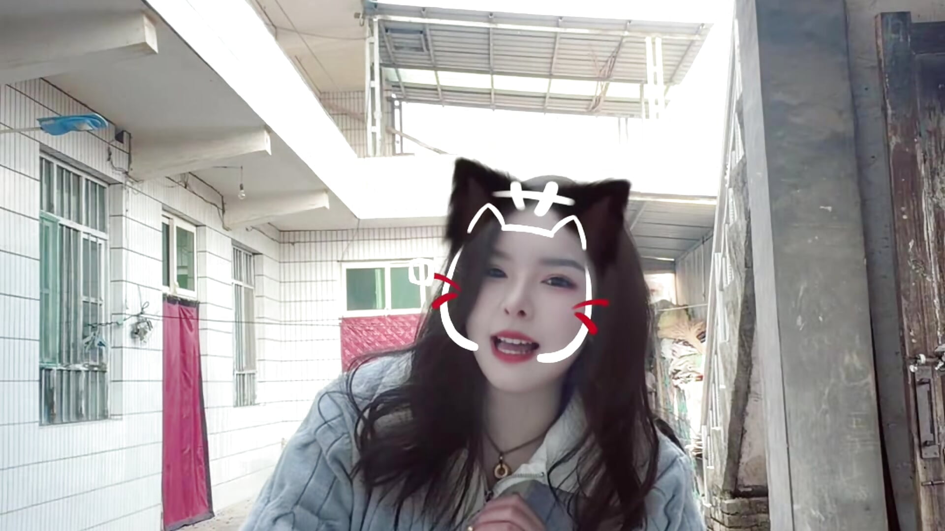 马年大吉 - วิดีโอโดย xixiya888 โมเดลแคม