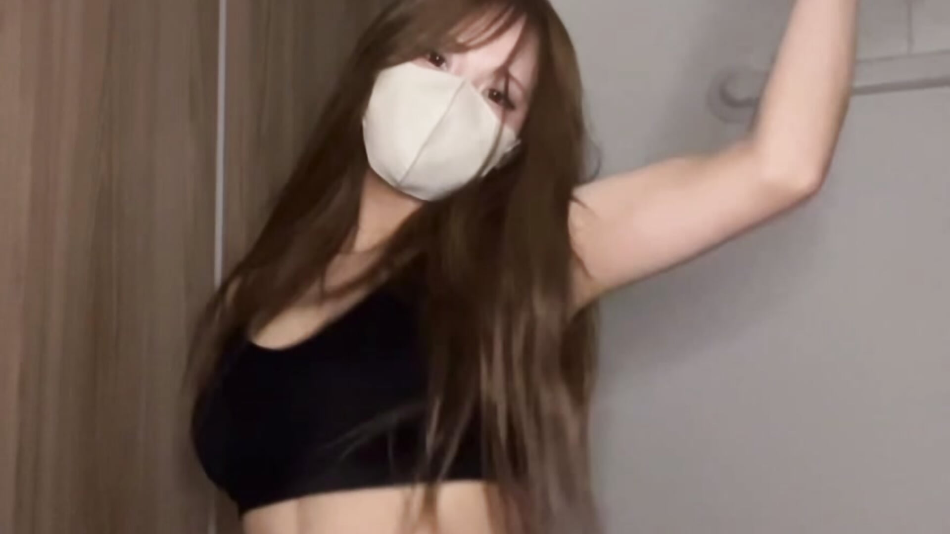 👀