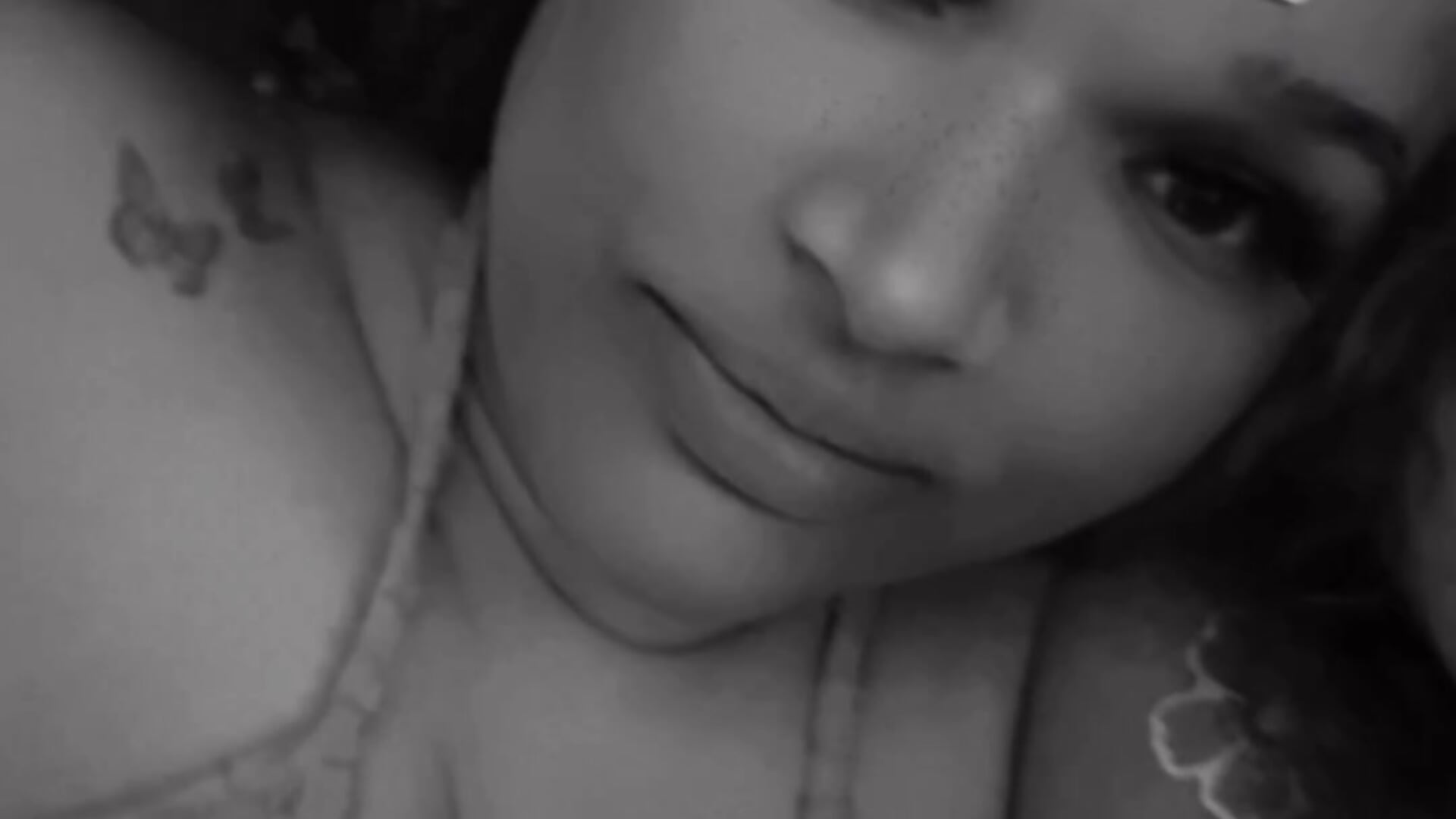 b52cf6acf3f5494693a1521e047e9333 - video by virgohippie cam model