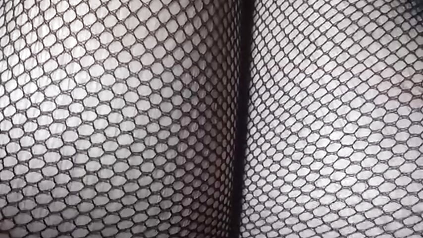 Sexy fishnet tights - วิดี  โอโดย LoveAngelX โมเดลแคม