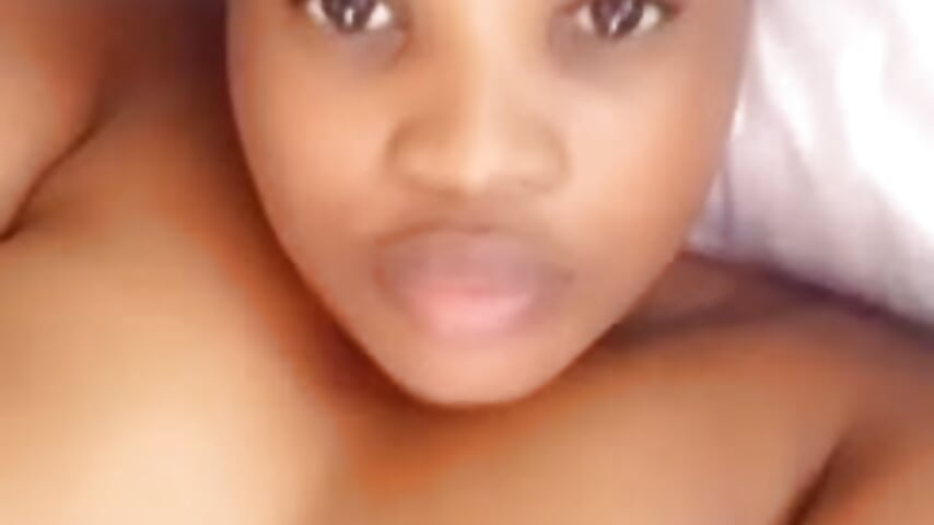 trim,41A50E31-EA63-41A4-A928-40016C33C930 - βίντεο μοντέλου coco_choco