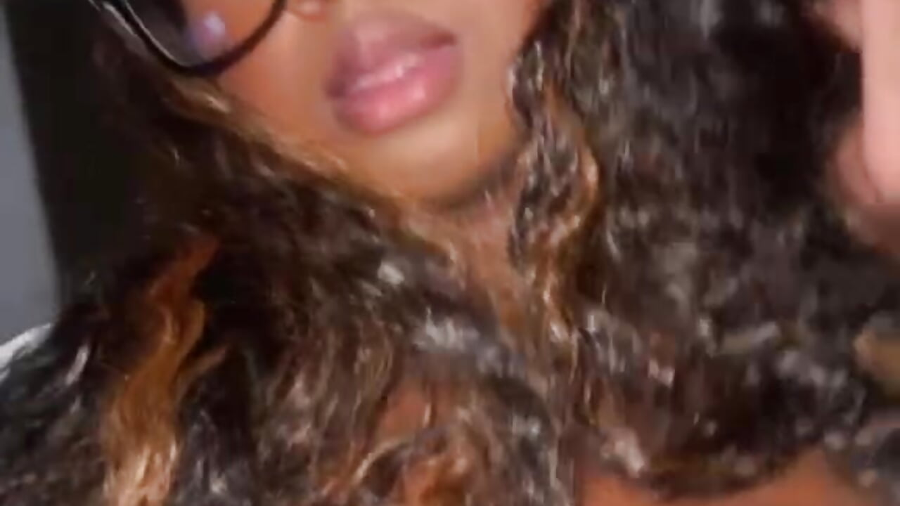 Provocative secretary - video av Brittanyjhons_ cam-modell