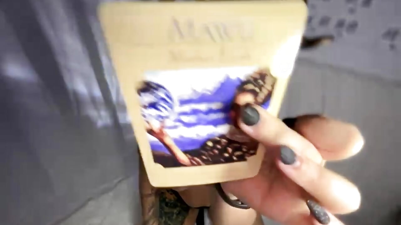 Skully reading[5 Oct 07:11] Public Show - NaughtyFknVeteran 캠 모델의 동영상