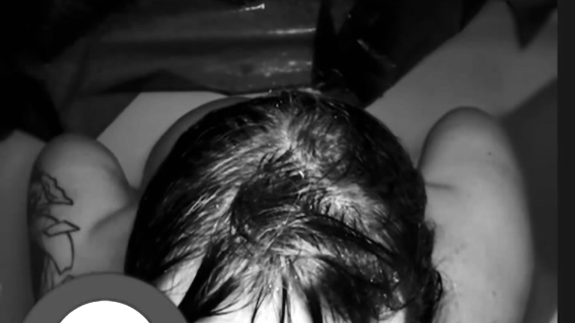 Film Noir: Silent Shower POV Bj - NaughtyFknVeteran 캠 모델의 동영상