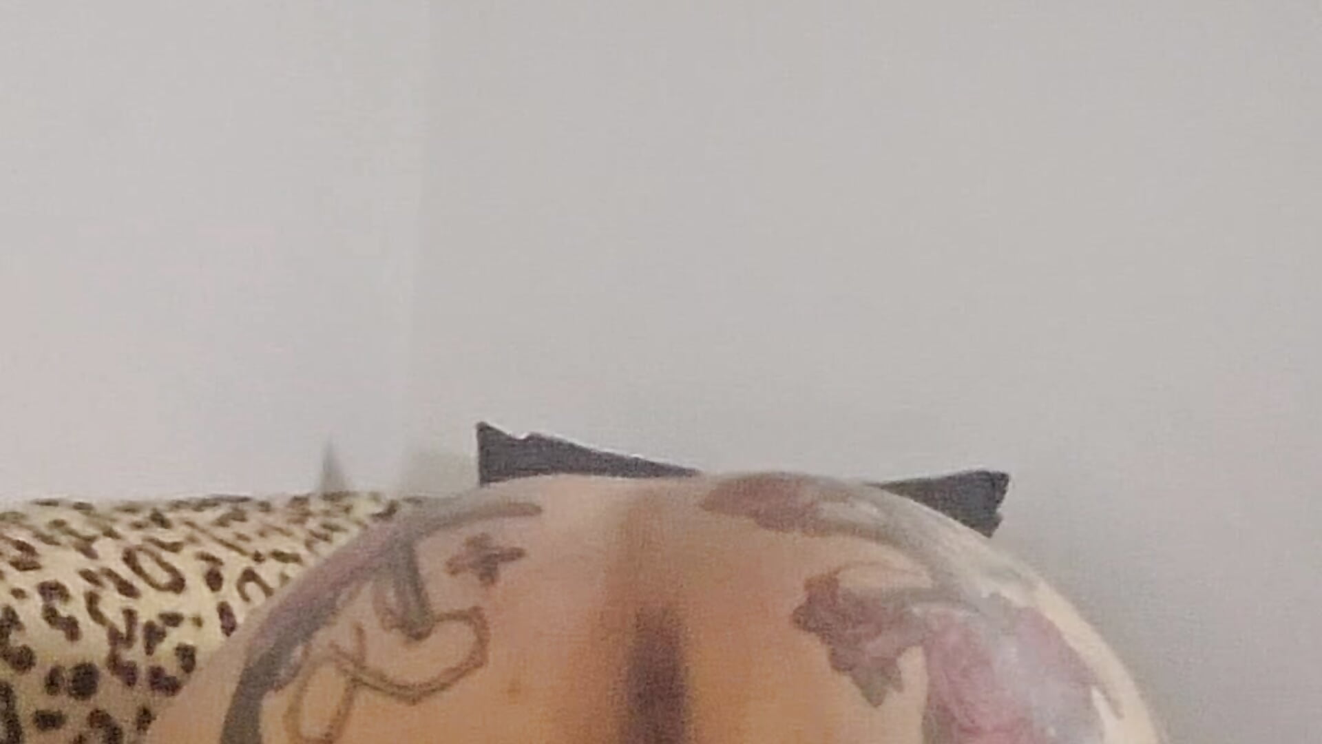 Doggyfuck mit Orgasmus - Video von Emma_Milf25 Cam-Model