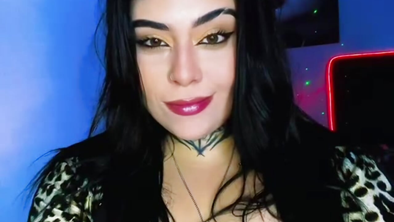 WhatsApp Video 2026-08-06 at 8,50,24 AM - video by Veronika_metal cam model