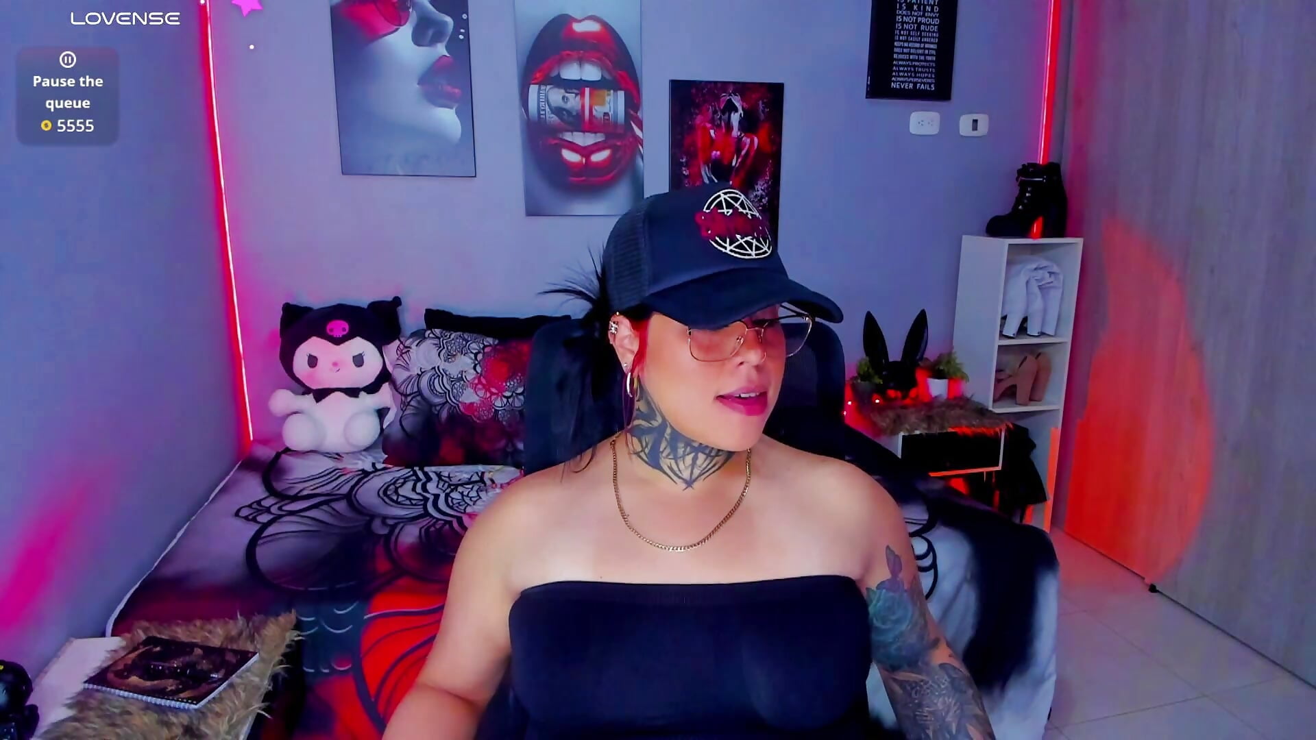 2025-10-07 10-15-49 - video by Veronika_metal cam model