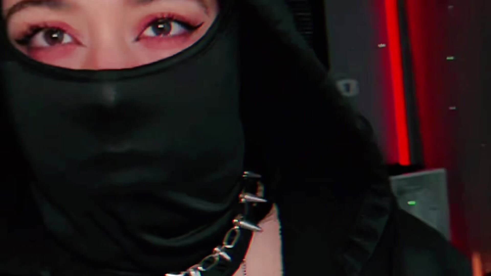 Eyes - video by Veronika_metal cam model