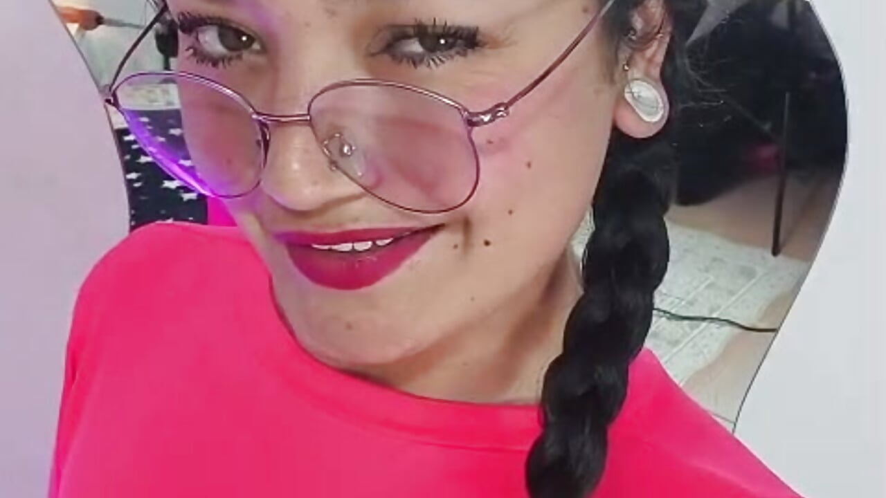 "I still have the smile you gave me."－カメラキャストのceleste_star0の動画