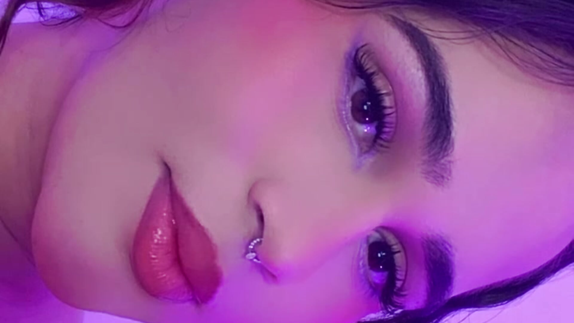Juicy lips🫦