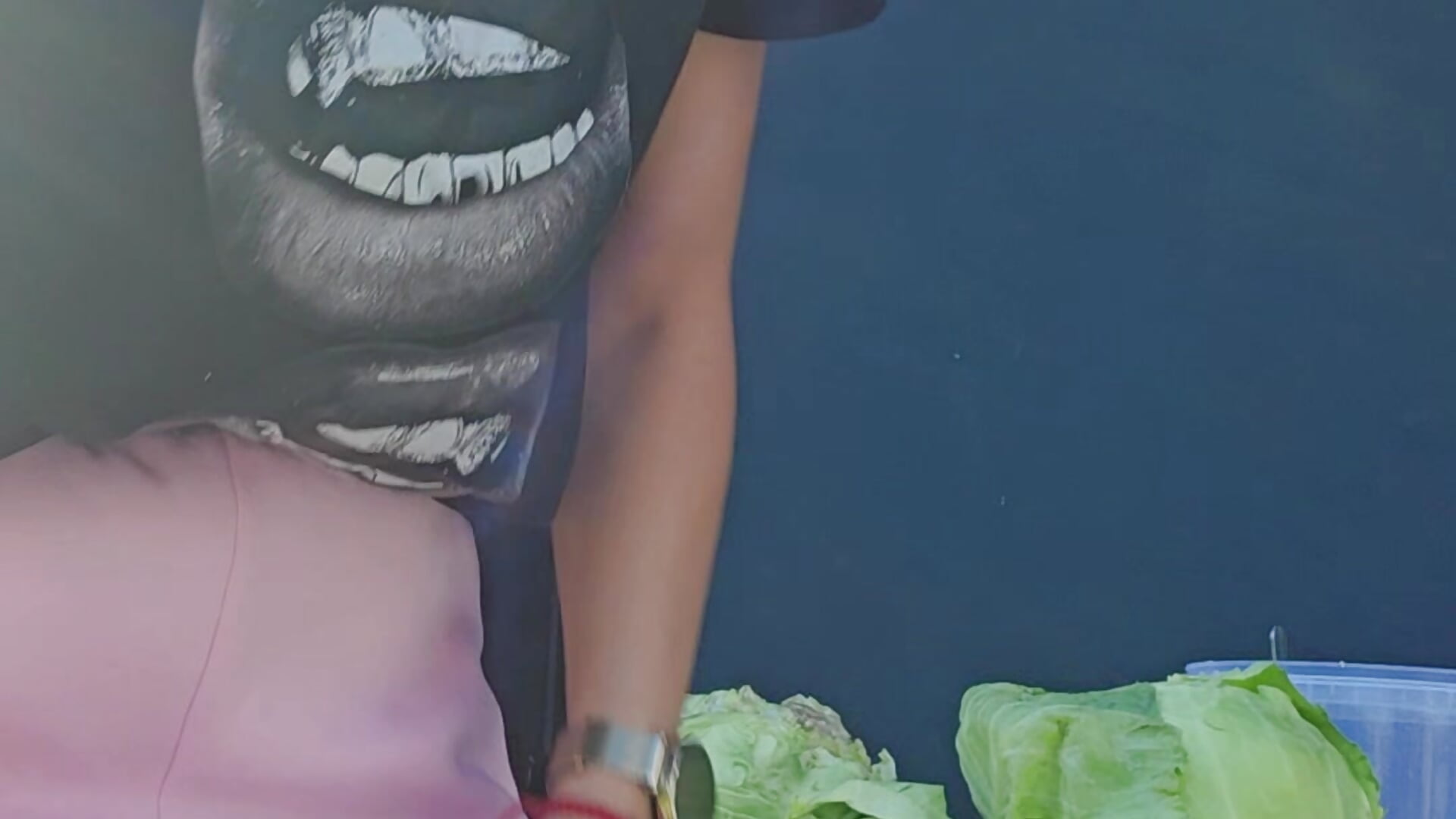 Preparing cabbage for winter - video by zoeylarkens cam model