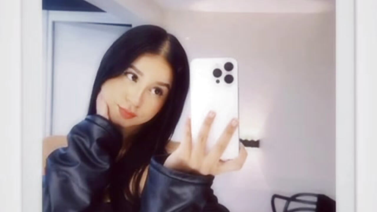 YOUR SWEET SENSATIONS 😈 - video oleh sweet_obsession__ kamera model