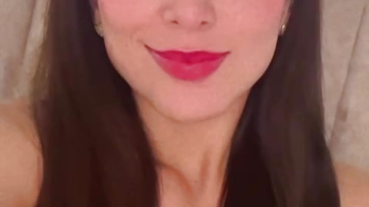 Playful kitten! 🔥😈 - vídeo de Sophie_Restrepo modelo de câmara