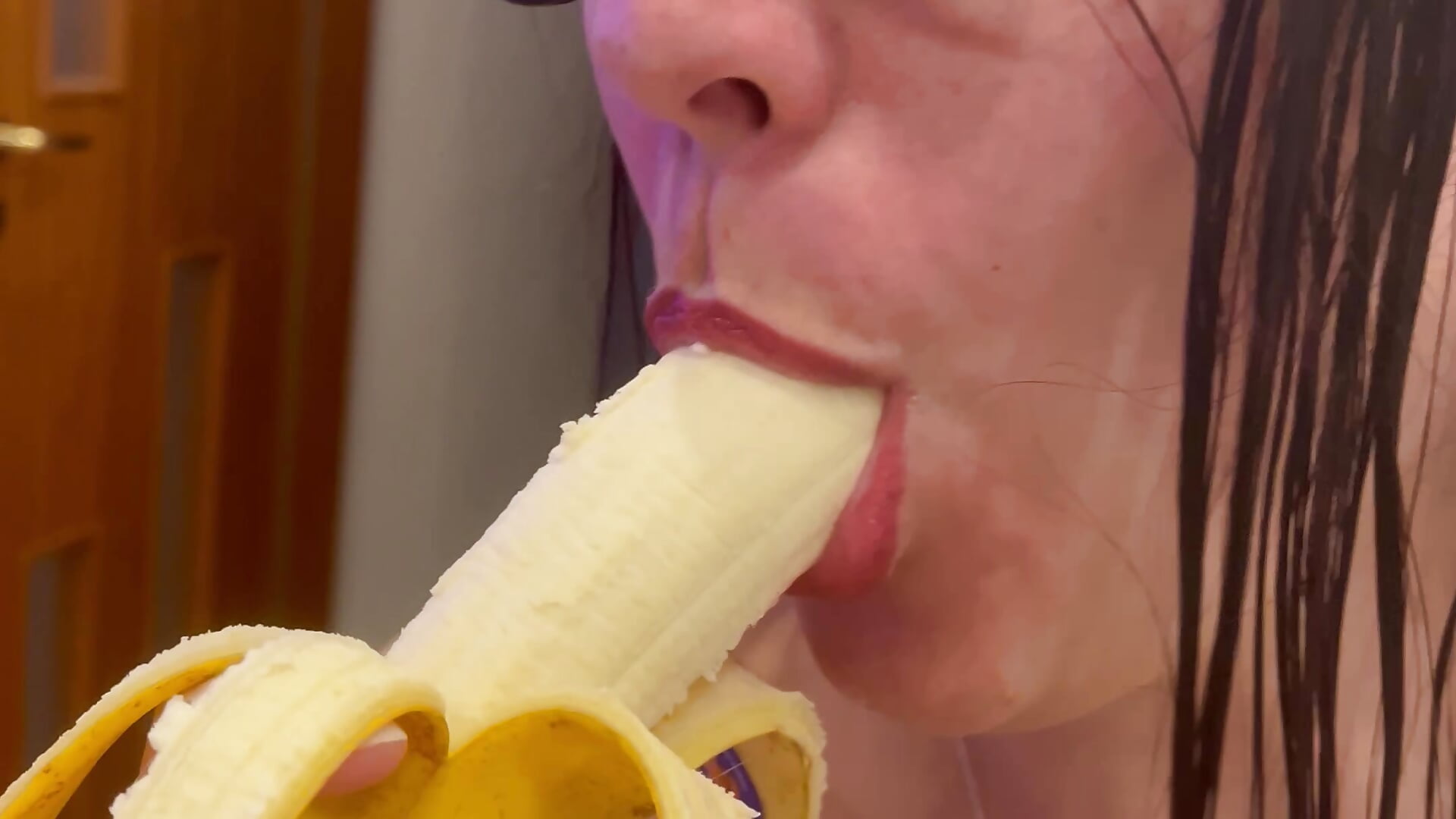 Banana 🍌 Blowjob Tease 😈