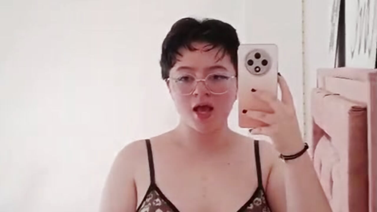 beautiful sensation - video by safyka cam model