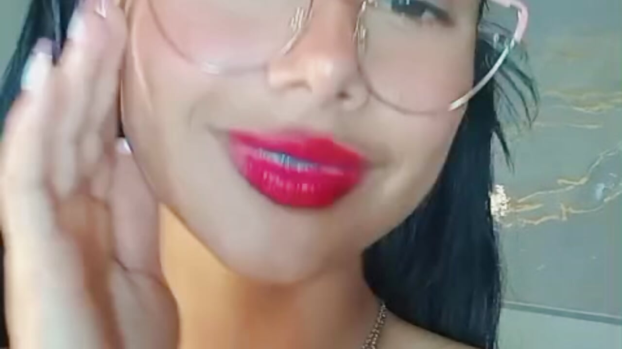Kisses - video by MilaStar9 cam model