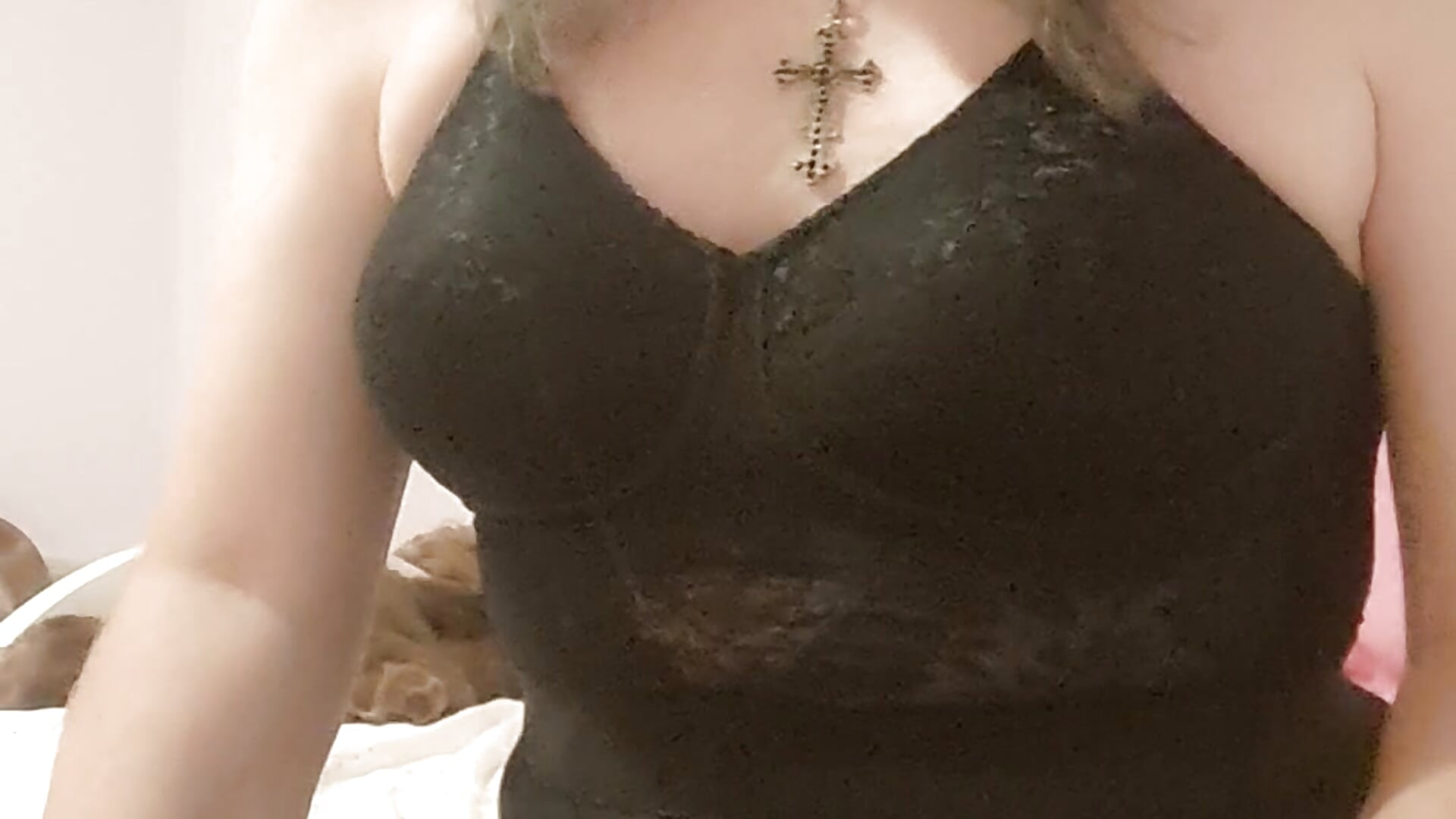 Girdle fun – video modela na kameri Victoriatv1