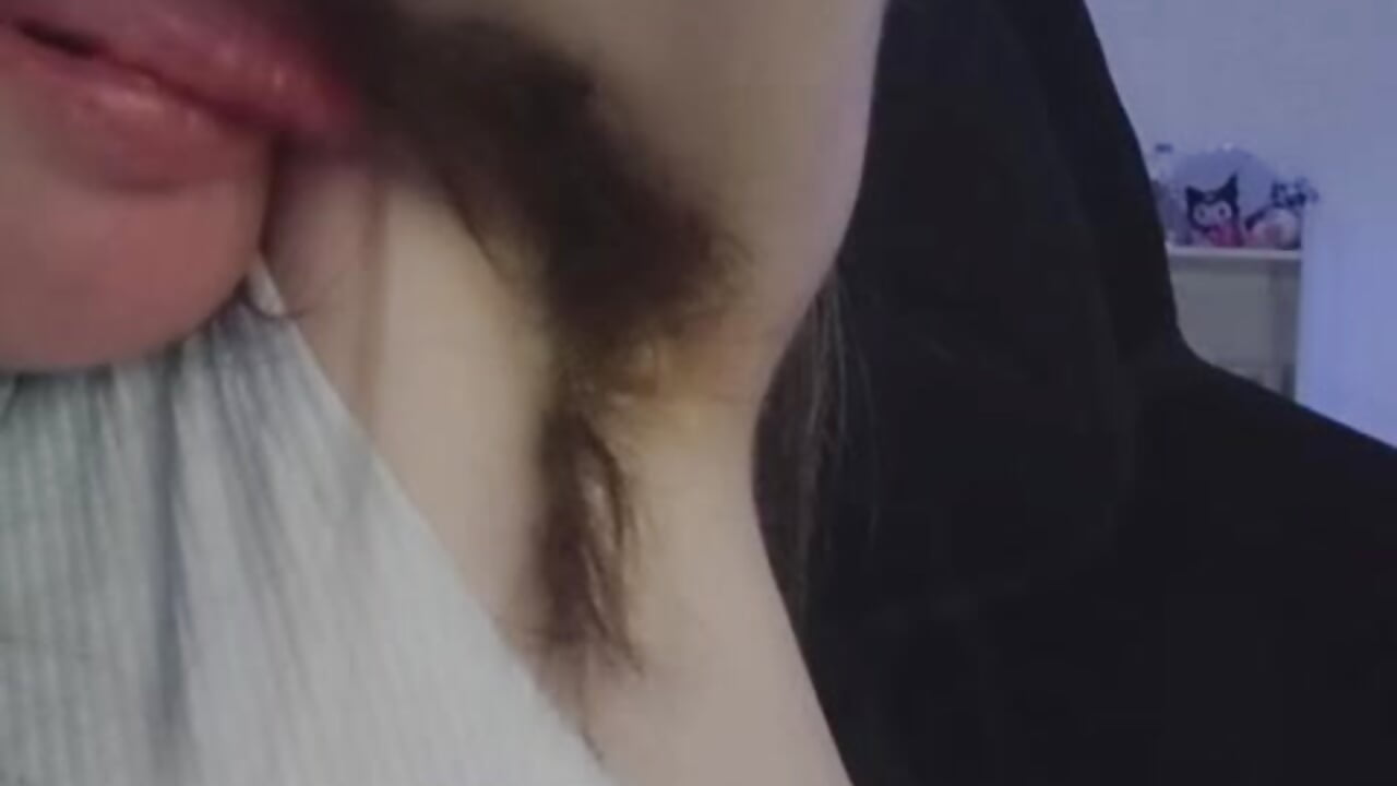 my hairy armpits)))))