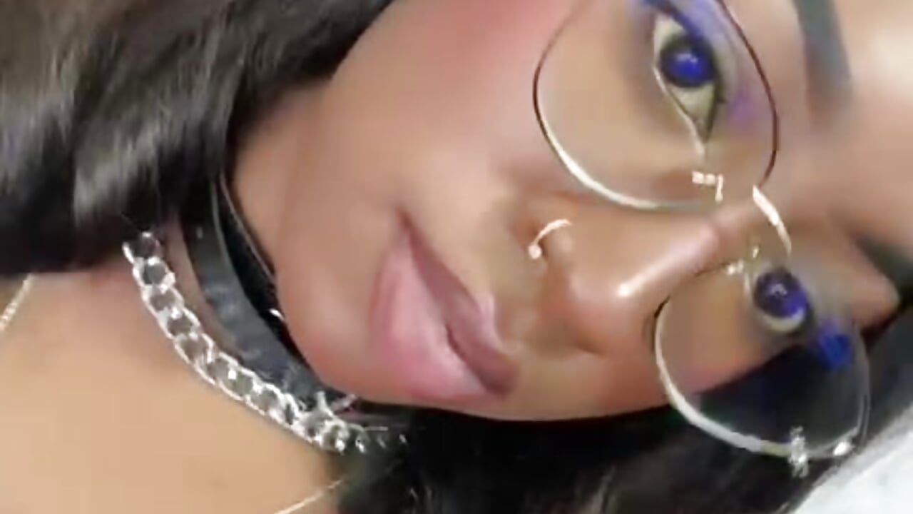 Clawdeen Wolf wishes you a happy Halloween, kisses - فيديو من Qeen_blackk موديل الكام