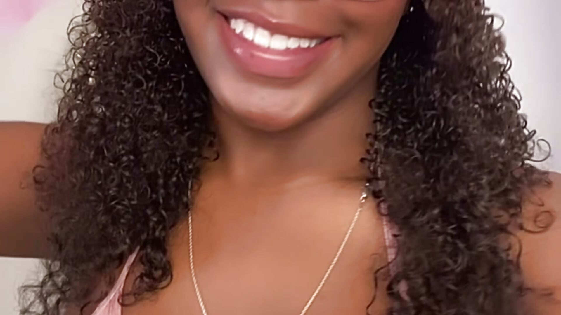 Your pink cowgirl!🙊💌 - video di Qeen_blackk modella di cam