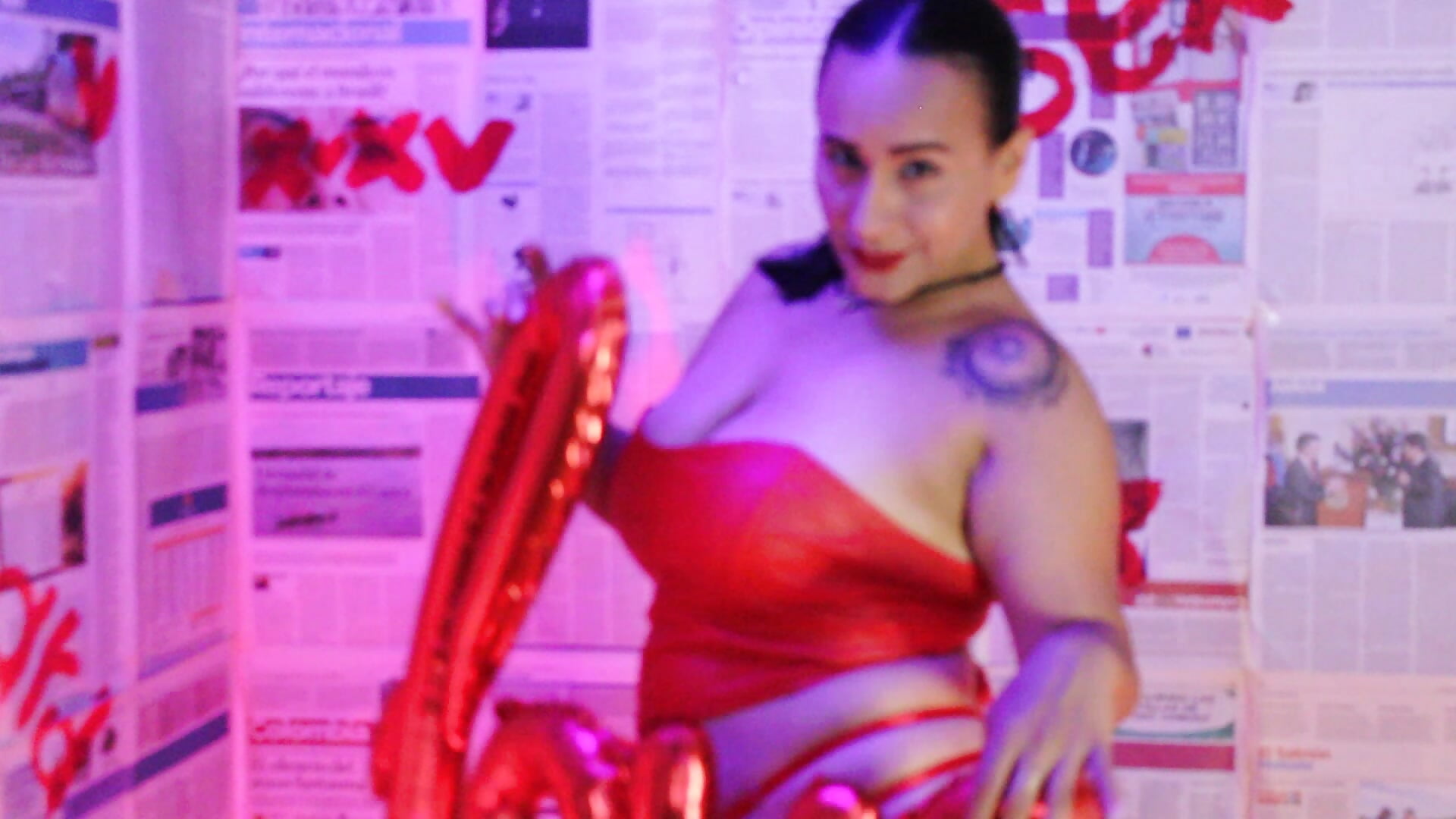 SV - відео від вебкаммоделі Sara_Charmy