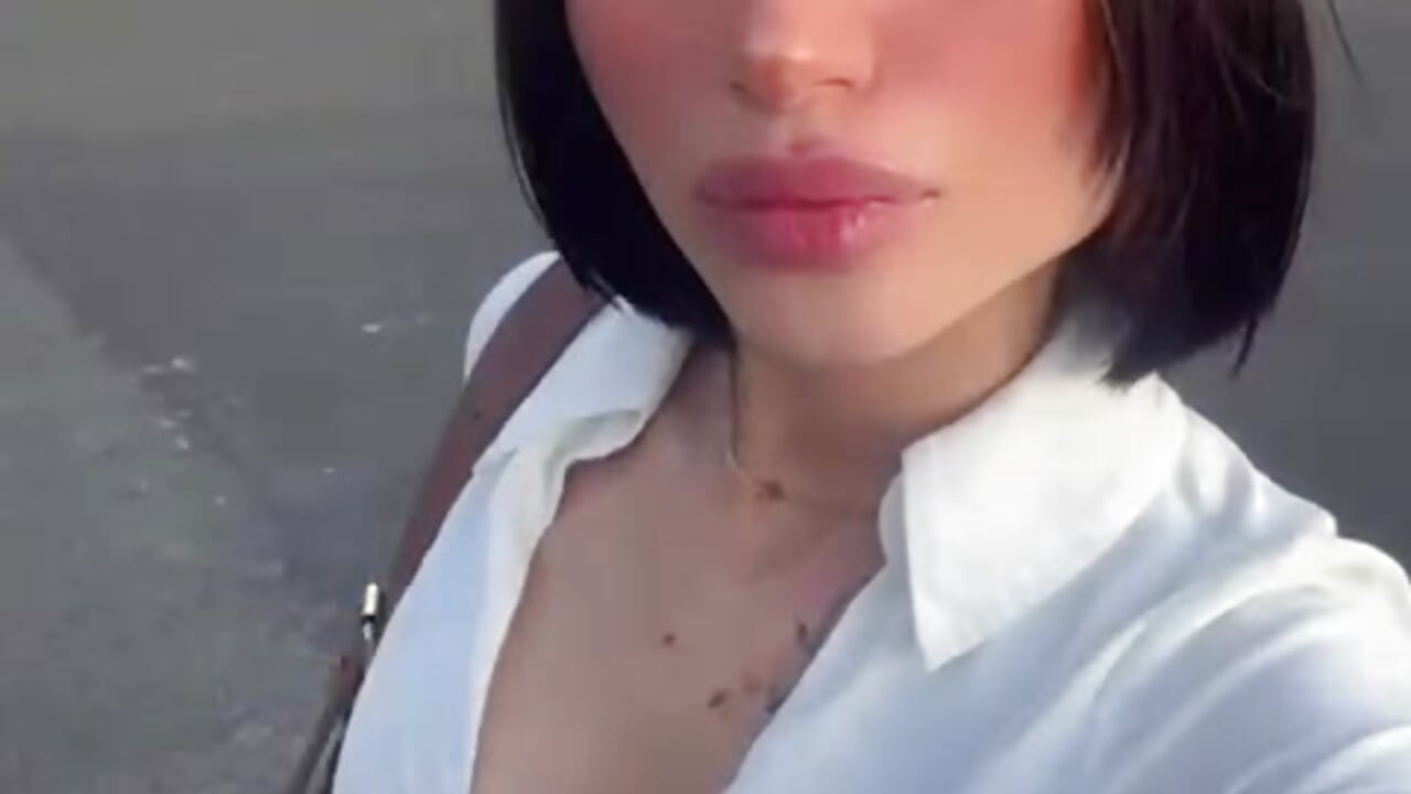 Me🌸 - video by PeytonReeds cam model