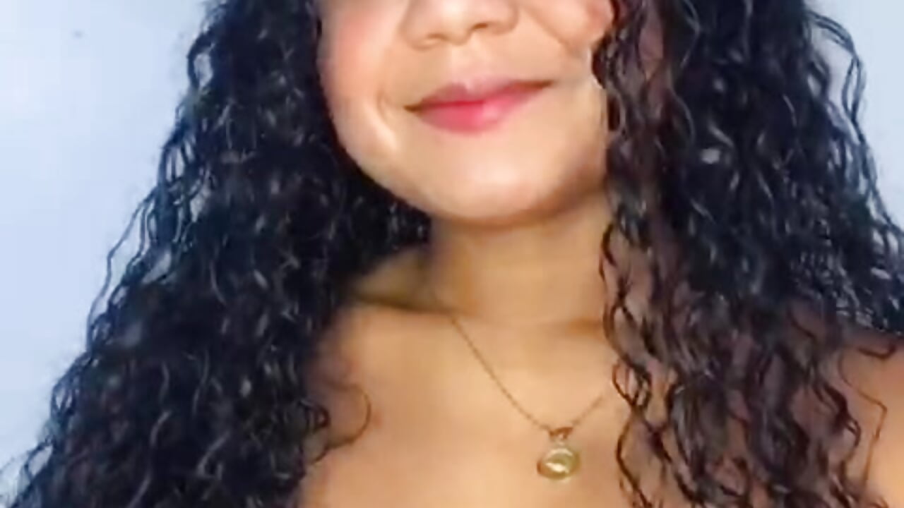 I like flirting with you ❤️ - video by victtoria_cane63 cam model