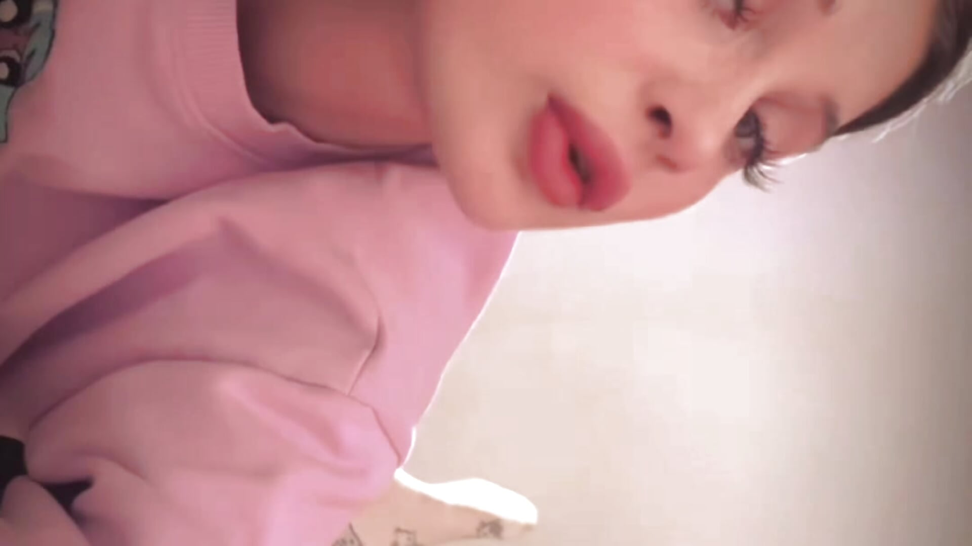 I'll be your girlfriend🩵 - video by mmelicious cam model