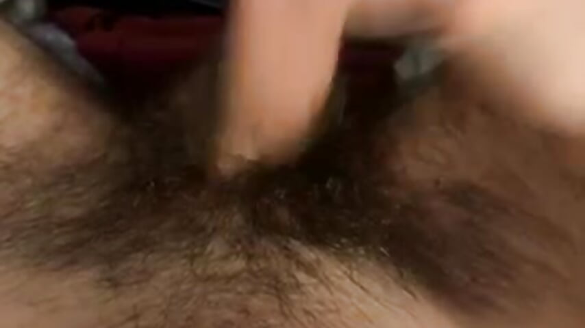 Cumshot auf Bauch 💦🤤