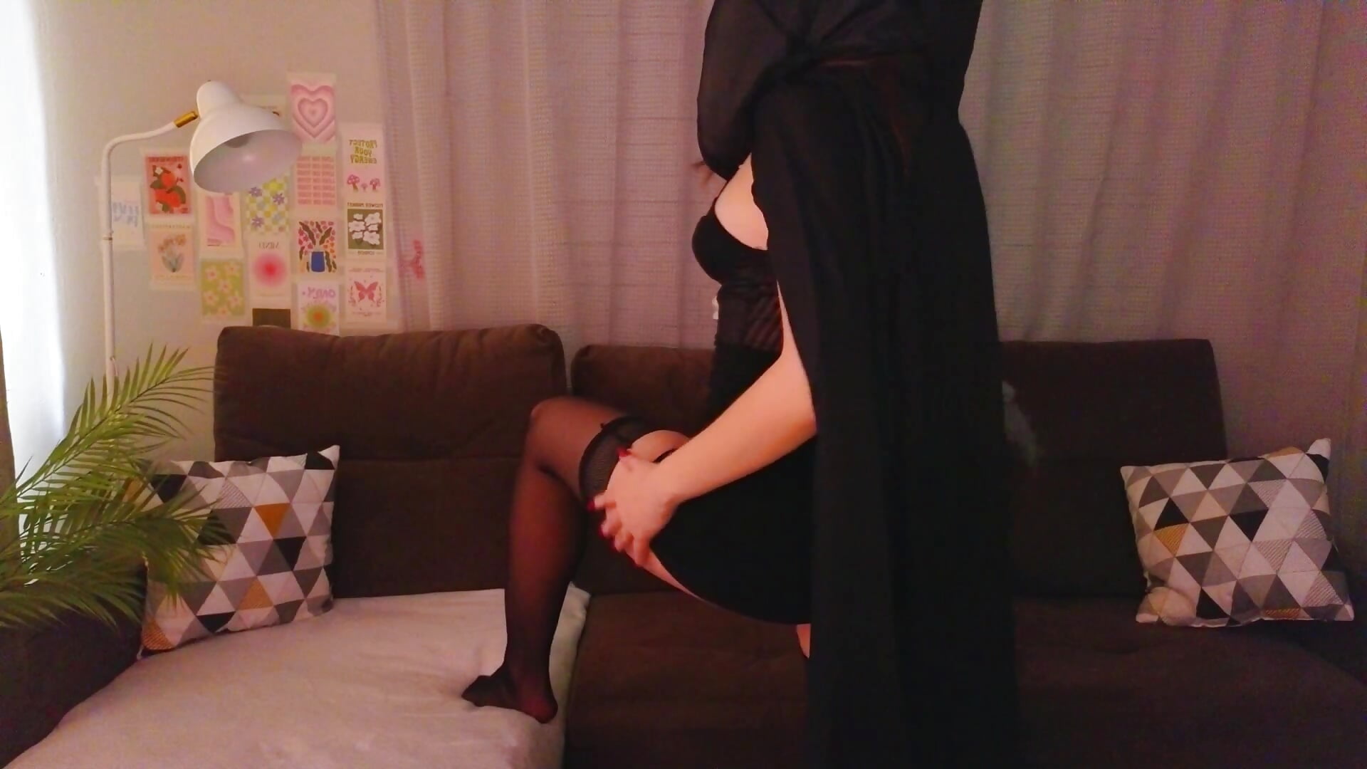 The Horsewoman of Apocalypse – video od webkamerové modelky meow_mellie