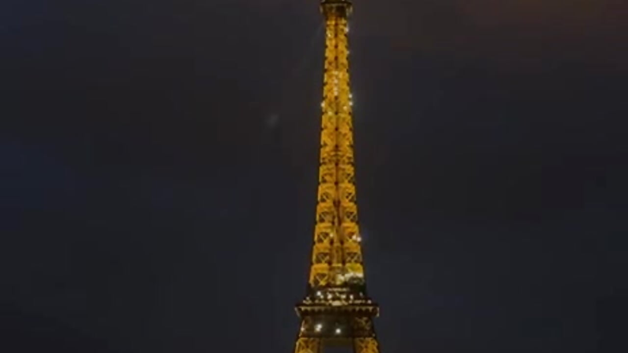 Paris💖 - video av helli_belli cam-modell