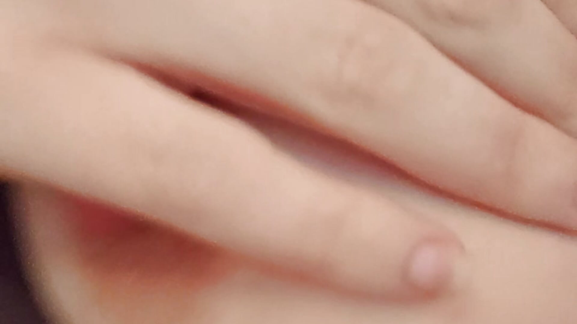 Just me sucking on my nipple 😋