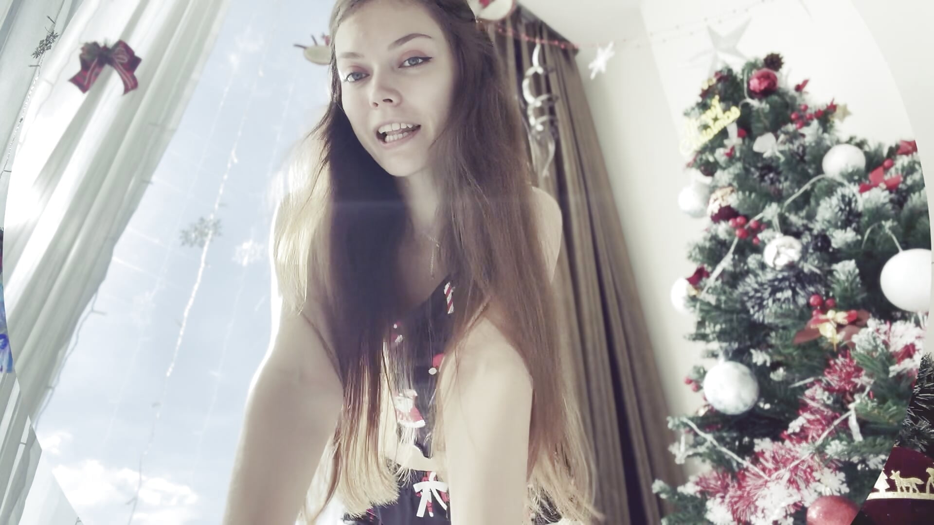 Merry XMAS!! - video by Alice_neon cam model