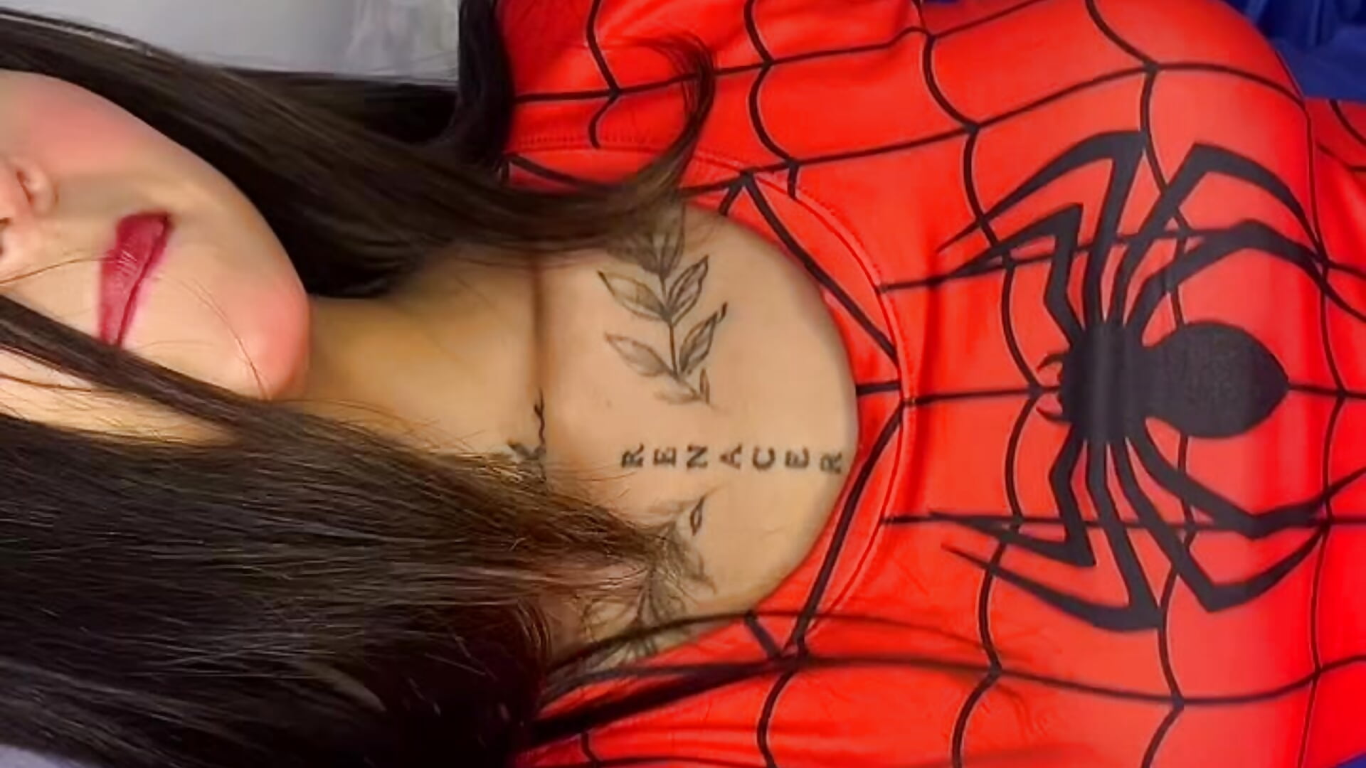🕷️🕸️ – видео вебкам-модели ElectraRhodes1
