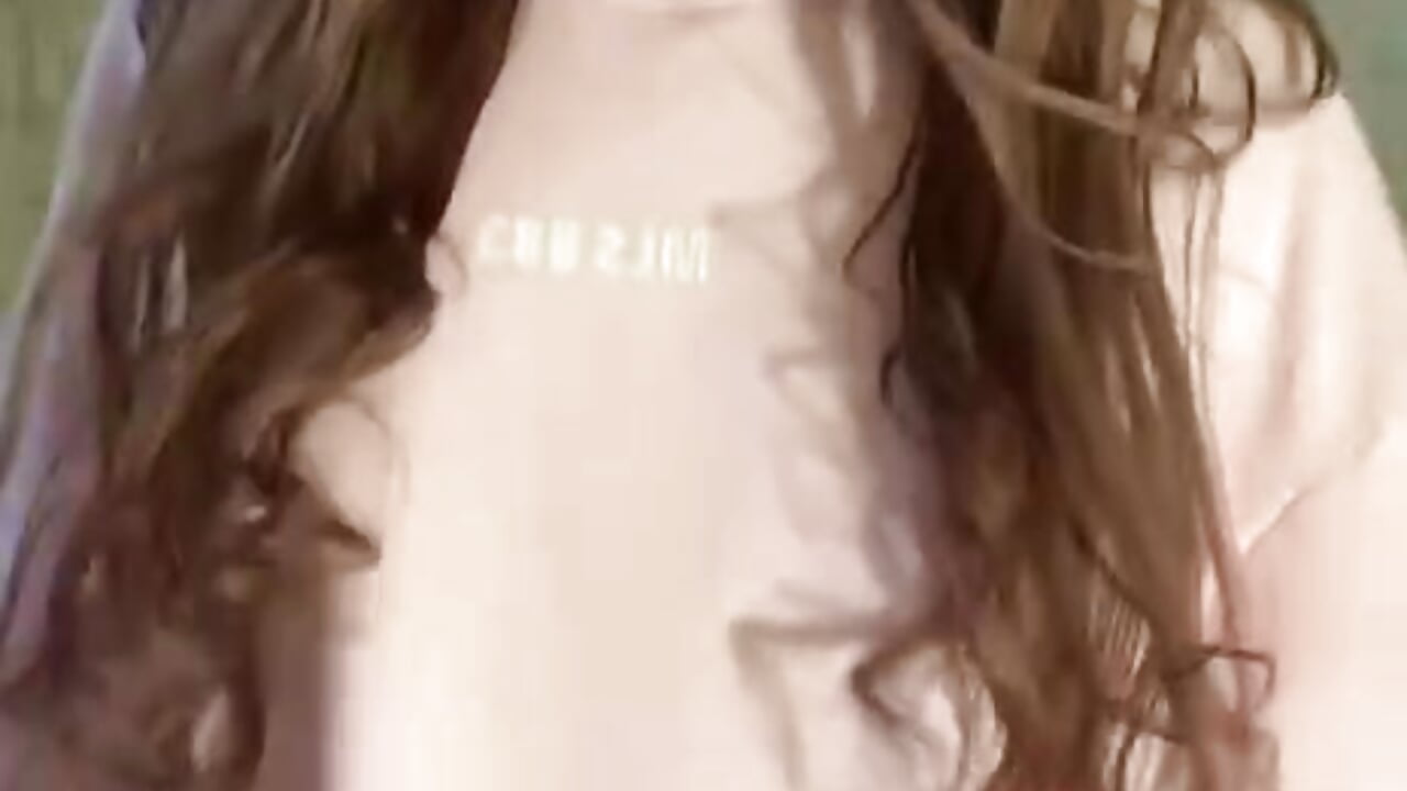 <3 - video by Lusy_PickMe cam model