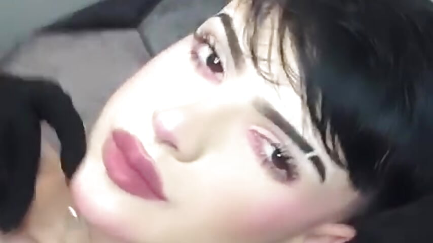 Tender face - video by Dylan_Turnerr cam model