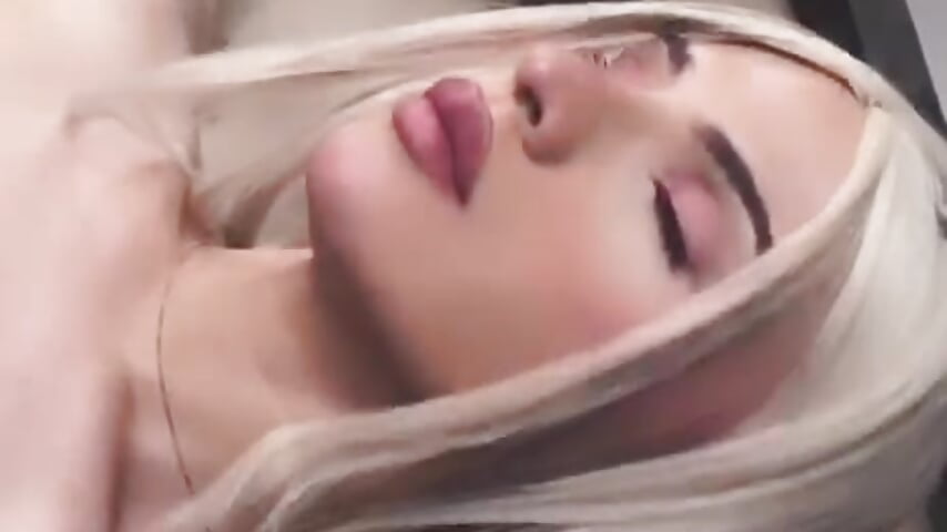 Don't look so much... or you'll fall in love" - video by Dylan_Turnerr cam model