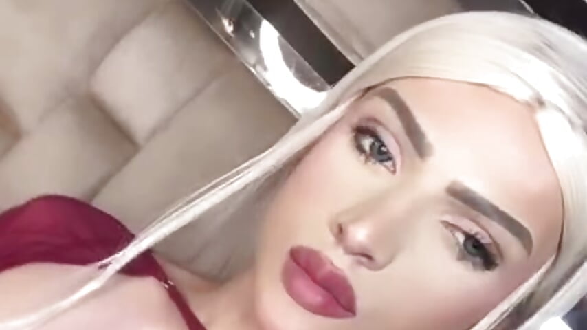 irresistible lips - video by Dylan_Turnerr cam model