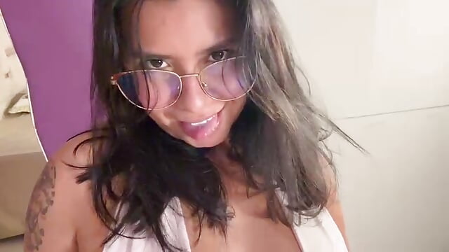 being a little sexy, sexy - emilyy_cooperr 캠 모델의 동영상