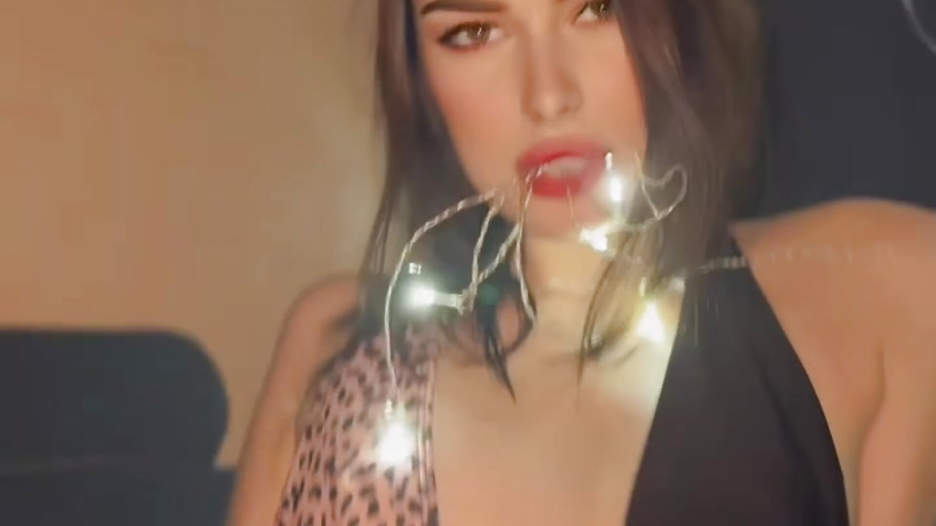 🔥🔥🔥 - відео від вебкаммоделі AmandaGentle