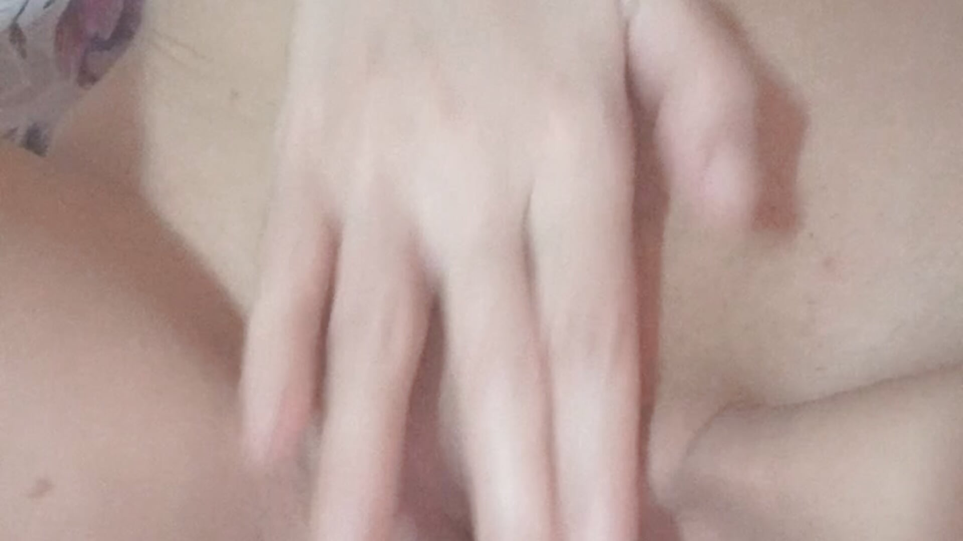 1000028163