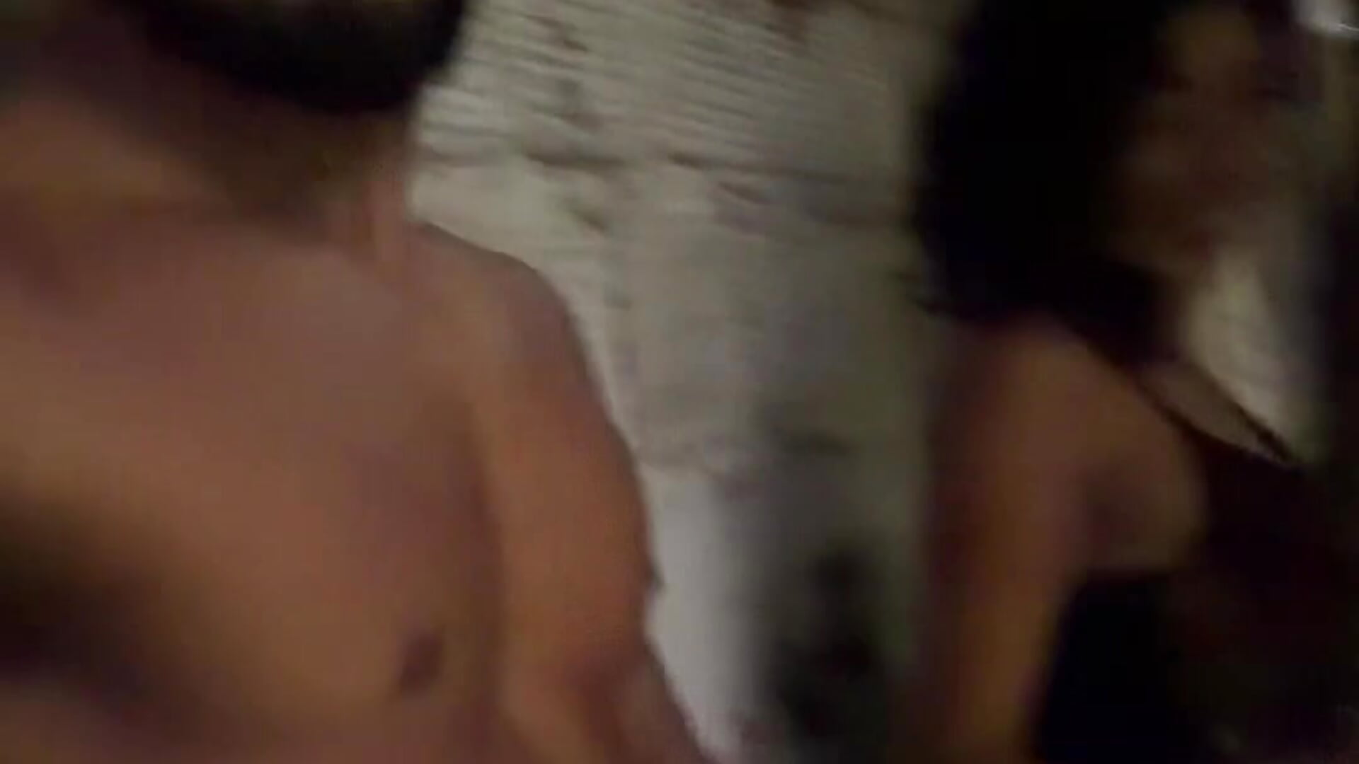 On September 7, 2026, an unexpected action interrupted a live stream on the street.