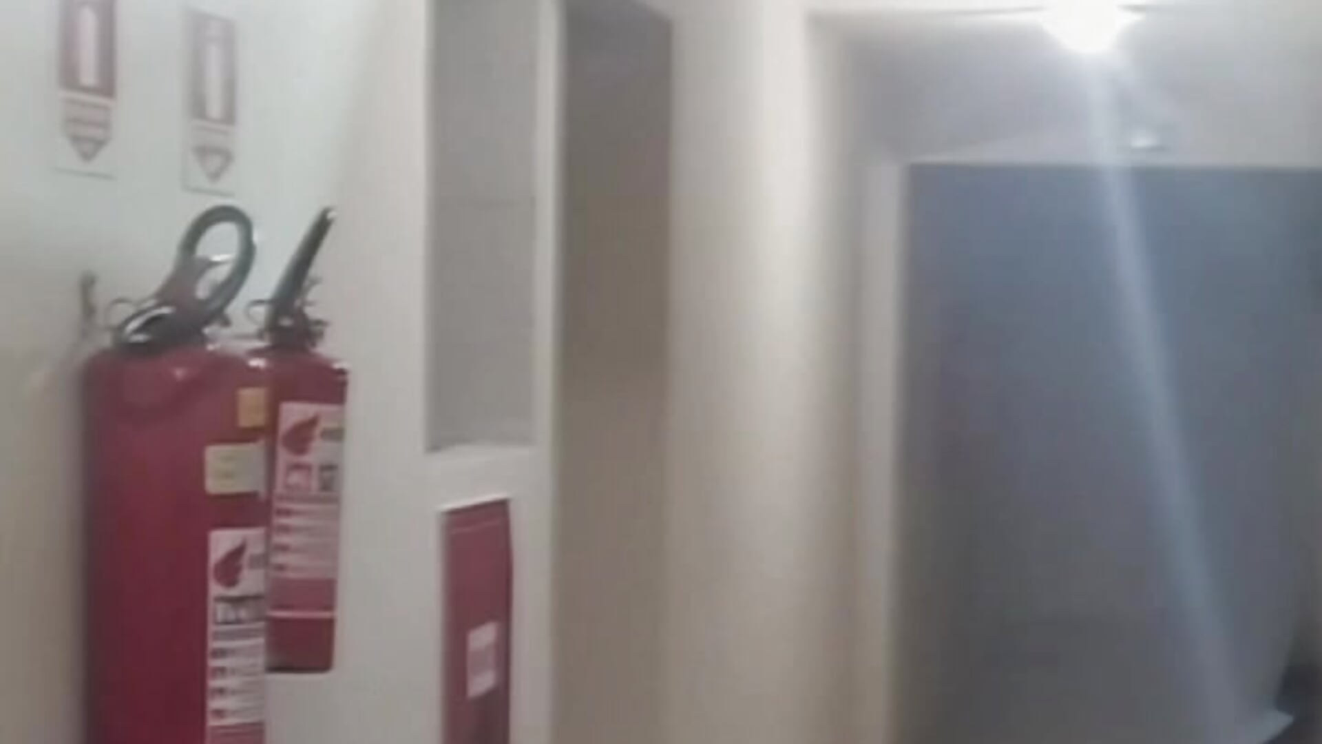 Hallway Surprise 🍆💦 – Got caught hard… and ended up fucking right there 😱🔥 - vidéo du modèle de showcams Dasul_